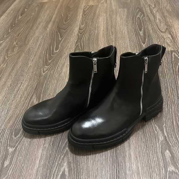 Karl Lagerfeld Double Zip Leather Boot, 8.5 black - Picture 3 of 5